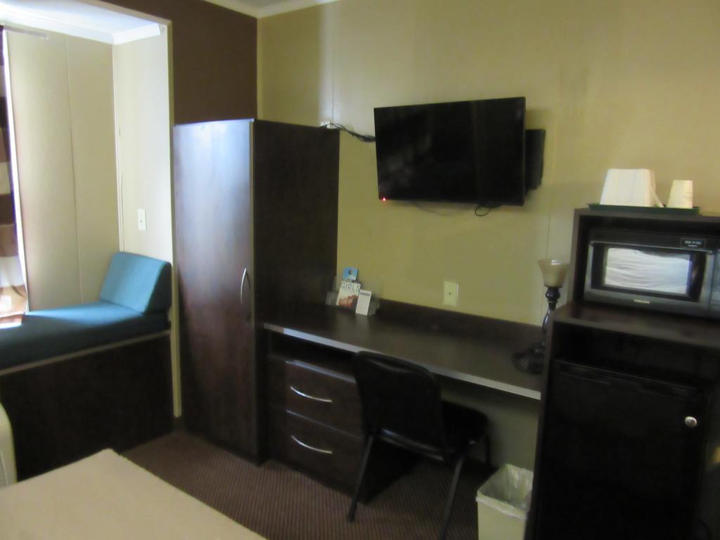Microtel Inn & Suites By Wyndham Columbia Fort Jackson N Exteriör bild